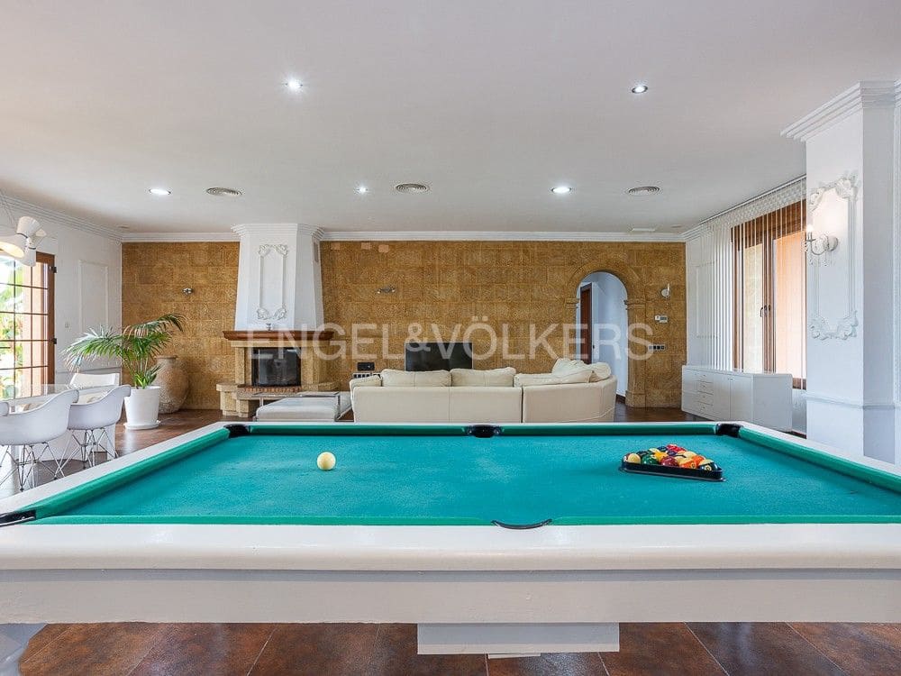 5 camera da letto Villa in vendita in Denia con piscina - 1.895.000 € (Rif: 8235091)