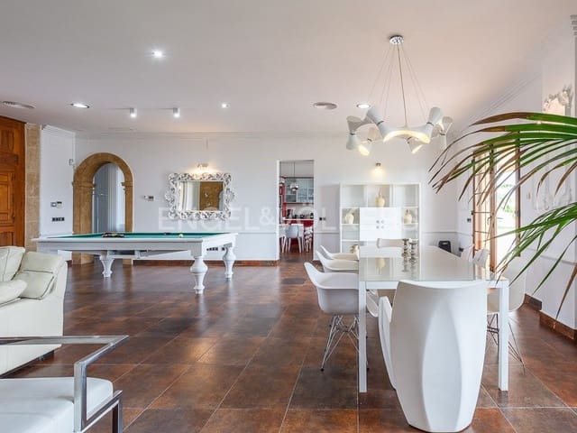 5 camera da letto Villa in vendita in L'Almadrava - L'Estanyó, Dénia con piscina - 1.895.000 € (Rif: 8235091)