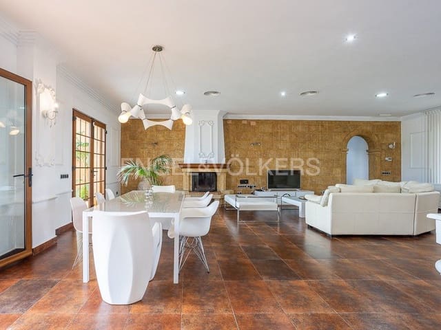 5 camera da letto Villa in vendita in L'Almadrava - L'Estanyó, Dénia con piscina - 1.895.000 € (Rif: 8235091)