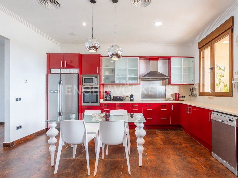 5 camera da letto Villa in vendita in Denia con piscina - 1.895.000 € (Rif: 8235091)