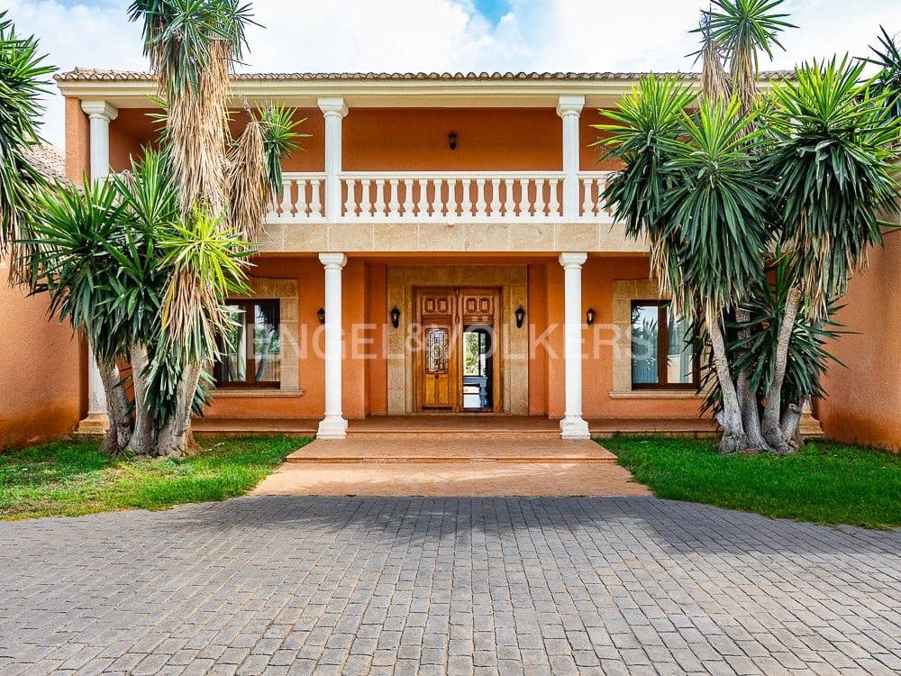5 camera da letto Villa in vendita in Denia con piscina - 1.895.000 € (Rif: 8235091)