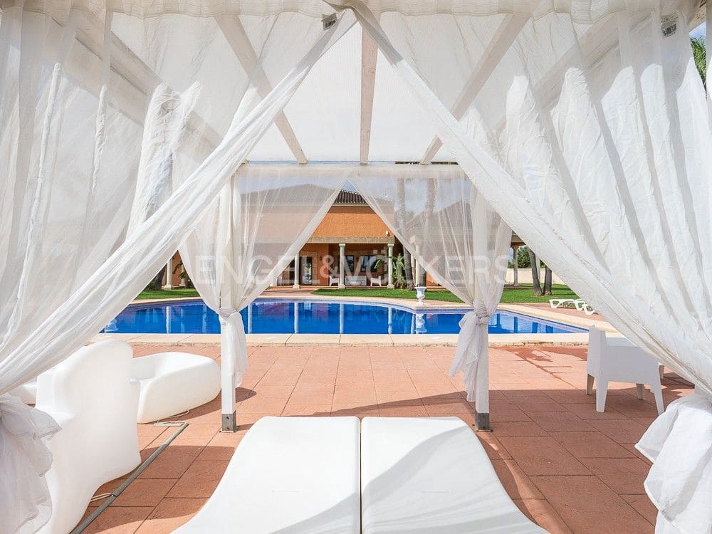 5 camera da letto Villa in vendita in Denia con piscina - 1.895.000 € (Rif: 8235091)