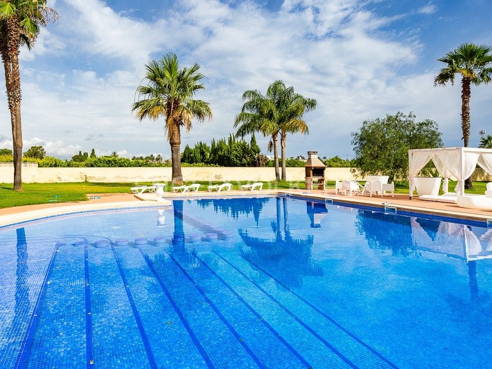 5 camera da letto Villa in vendita in Denia con piscina - 1.895.000 € (Rif: 8235091)