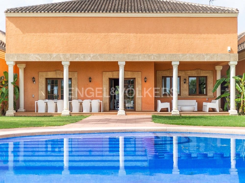 5 camera da letto Villa in vendita in Denia con piscina - 1.895.000 € (Rif: 8235091)