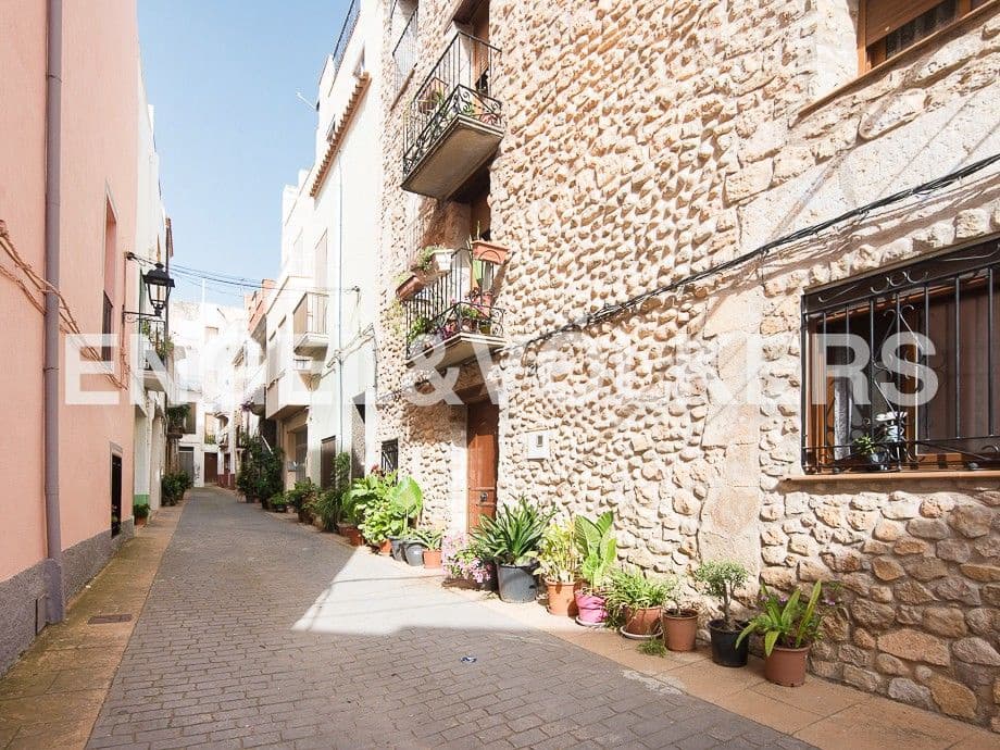 3 bedroom Finca/Country House for sale in Canet lo Roig - € 180,000 (Ref: 8235097)