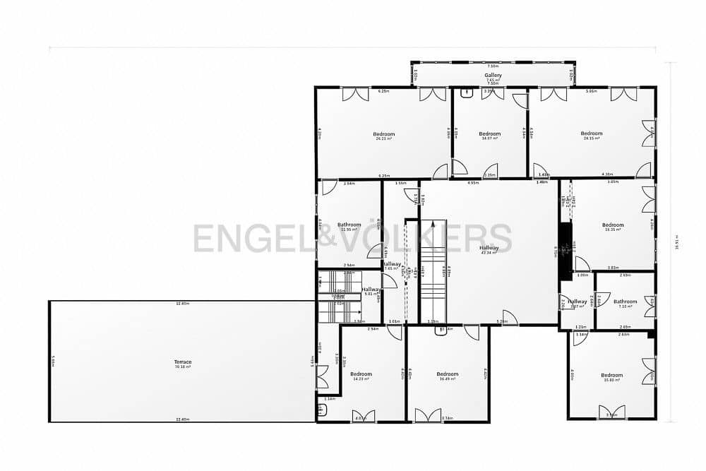 13 bedroom Villa for sale in Requena with pool garage - € 1,788,000 (Ref: 8235101)