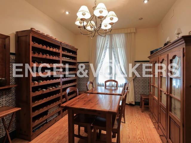 10 bedroom Finca/Country House for sale in Ayora with pool - € 3,900,000 (Ref: 8235132)