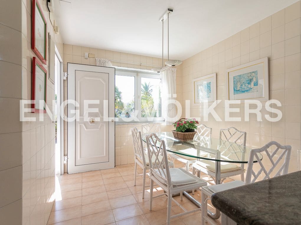 7 quarto Moradia para venda em Gandia com piscina garagem - 1 250 000 € (Ref: 8235151)