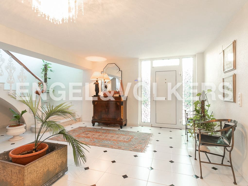 7 quarto Moradia para venda em Gandia com piscina garagem - 1 250 000 € (Ref: 8235151)