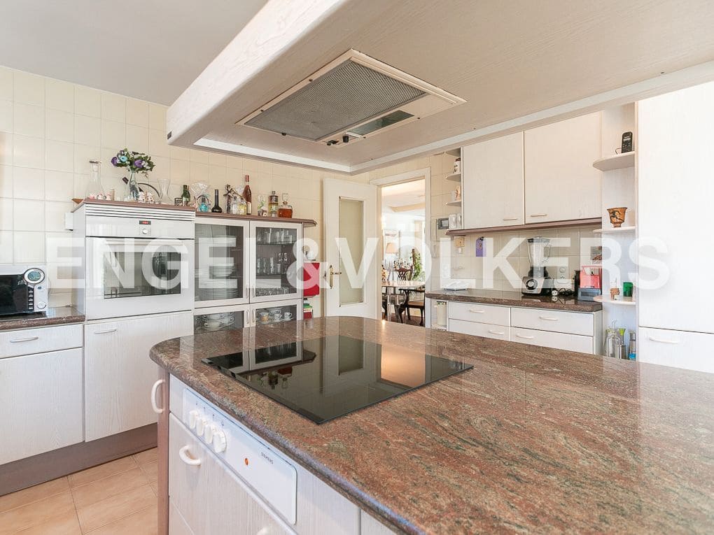 7 quarto Moradia para venda em Gandia com piscina garagem - 1 250 000 € (Ref: 8235151)