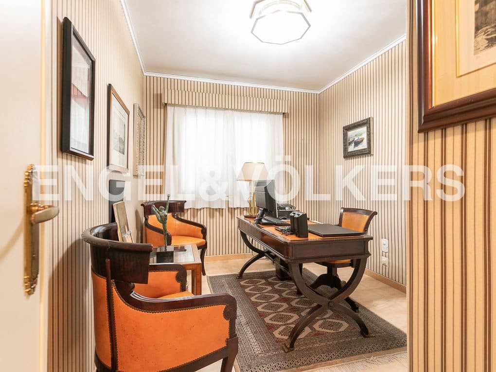7 quarto Moradia para venda em Gandia com piscina garagem - 1 250 000 € (Ref: 8235151)