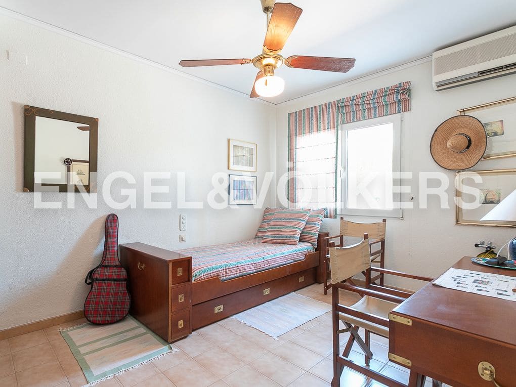 7 quarto Moradia para venda em Gandia com piscina garagem - 1 250 000 € (Ref: 8235151)