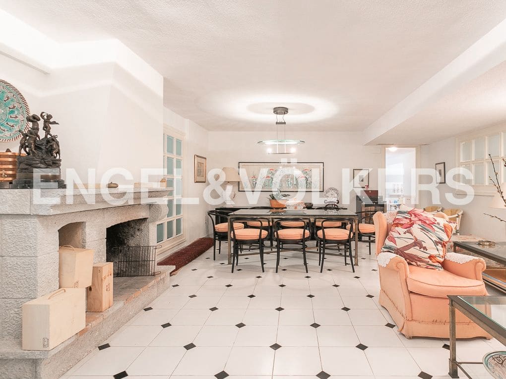 7 quarto Moradia para venda em Gandia com piscina garagem - 1 250 000 € (Ref: 8235151)