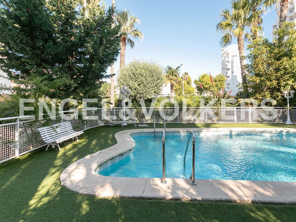 7 quarto Moradia para venda em Gandia com piscina garagem - 1 250 000 € (Ref: 8235151)