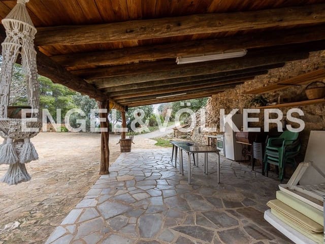 2 bedroom Finca/Country House for sale in Sierra Engarcerán - € 280,000 (Ref: 8235158)