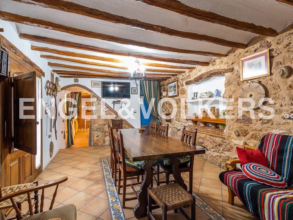 2 bedroom Finca/Country House for sale in Sierra Engarceran - € 280,000 (Ref: 8235158)