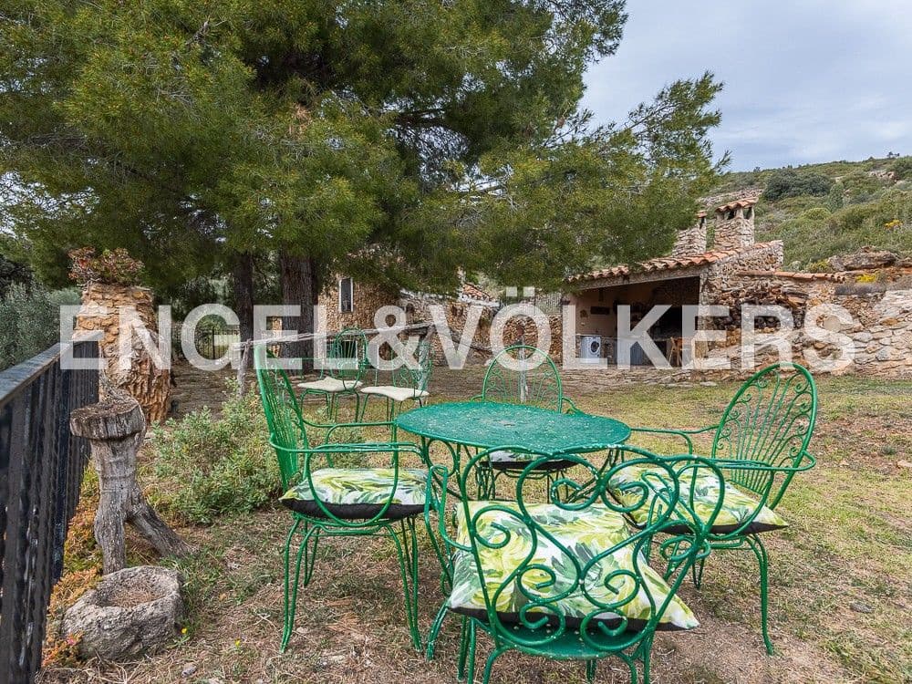 2 bedroom Finca/Country House for sale in Sierra Engarceran - € 280,000 (Ref: 8235158)