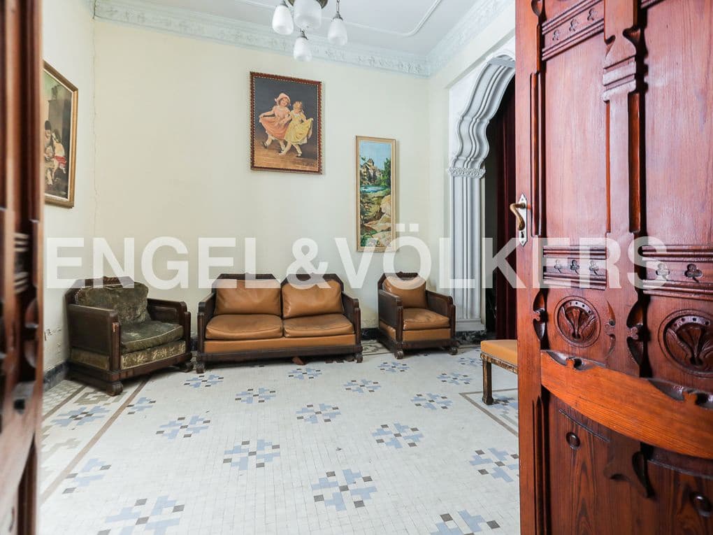 10 bedroom Townhouse for sale in Carcaixent - € 350,000 (Ref: 8235166)