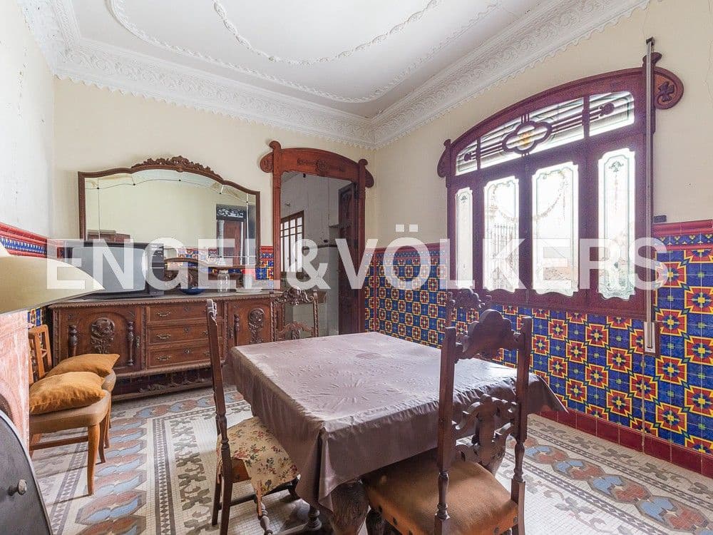 10 bedroom Townhouse for sale in Carcaixent - € 350,000 (Ref: 8235166)