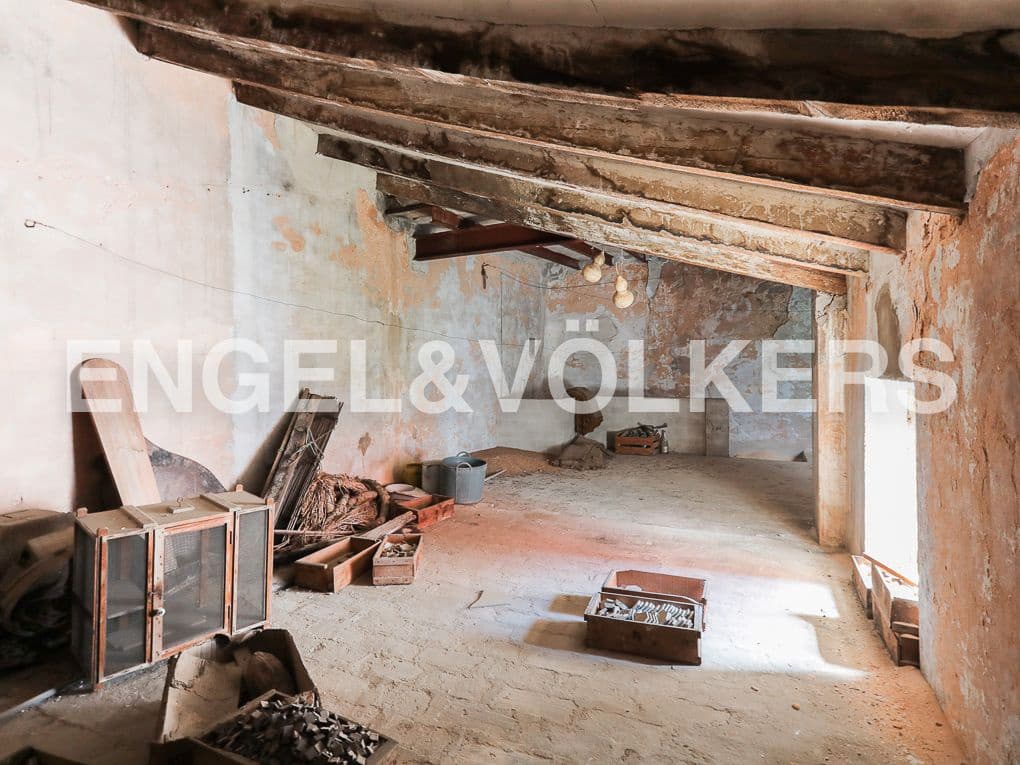 10 bedroom Townhouse for sale in Carcaixent - € 350,000 (Ref: 8235166)