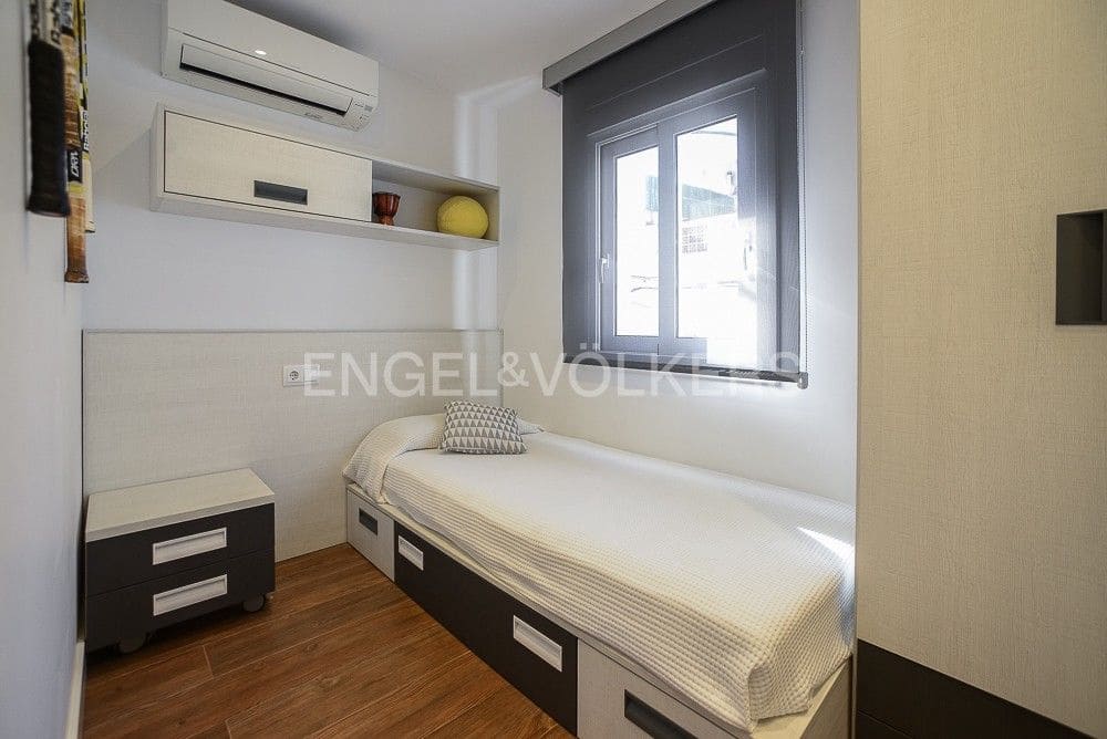 3 bedroom Semi-detached Villa for sale in Alcanar - € 375,000 (Ref: 8235260)