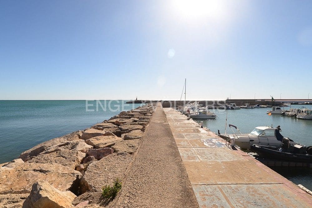 3 bedroom Semi-detached Villa for sale in Alcanar - € 375,000 (Ref: 8235260)
