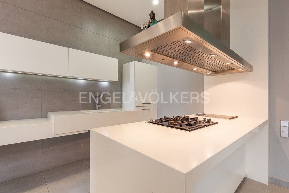 6 Zimmer Penthouse zu verkaufen in Valencia Stadt mit Garage - 4.700.000 € (Ref: 8235268)