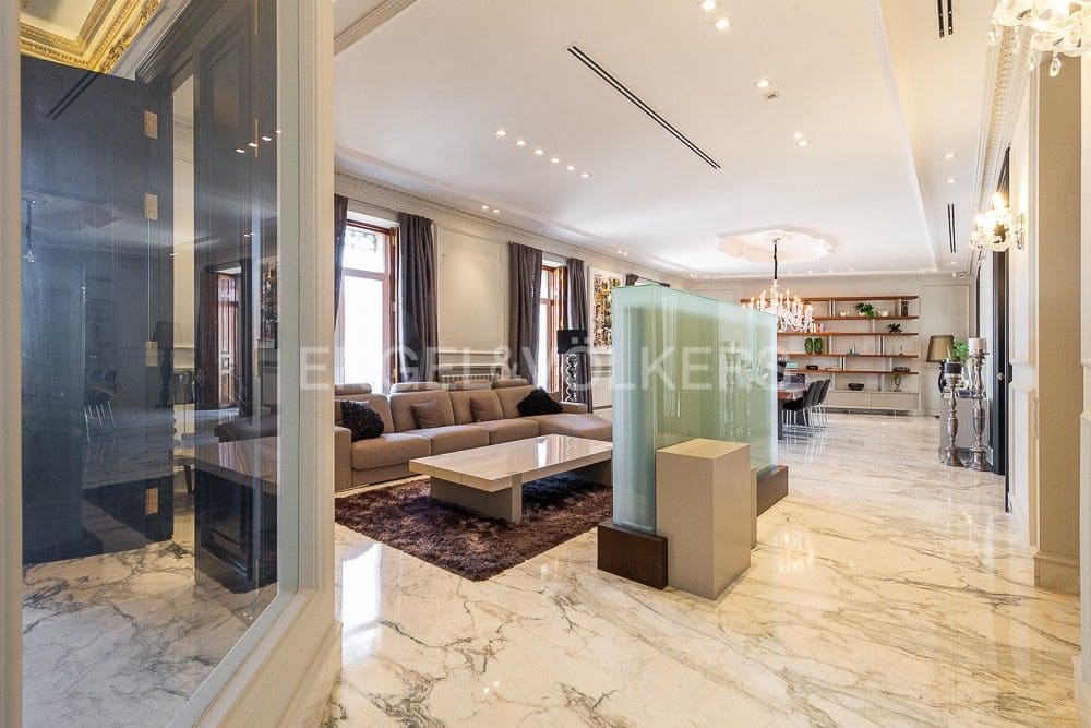 6 Zimmer Penthouse zu verkaufen in Valencia Stadt mit Garage - 4.700.000 € (Ref: 8235268)