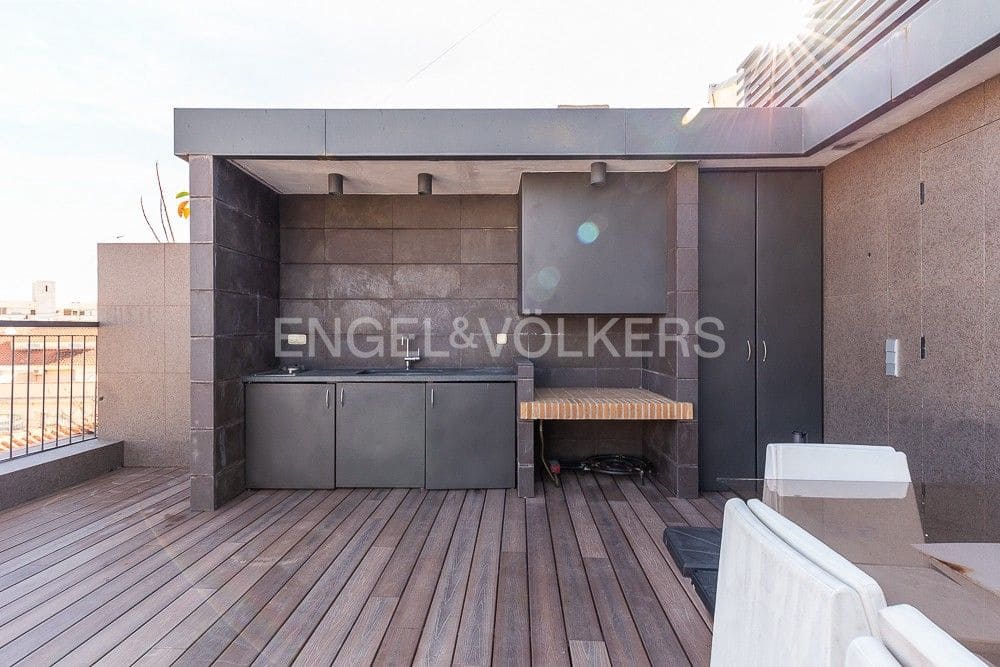 6 Zimmer Penthouse zu verkaufen in Valencia Stadt mit Garage - 4.700.000 € (Ref: 8235268)