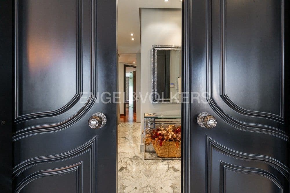 6 Zimmer Penthouse zu verkaufen in Valencia Stadt mit Garage - 4.700.000 € (Ref: 8235268)