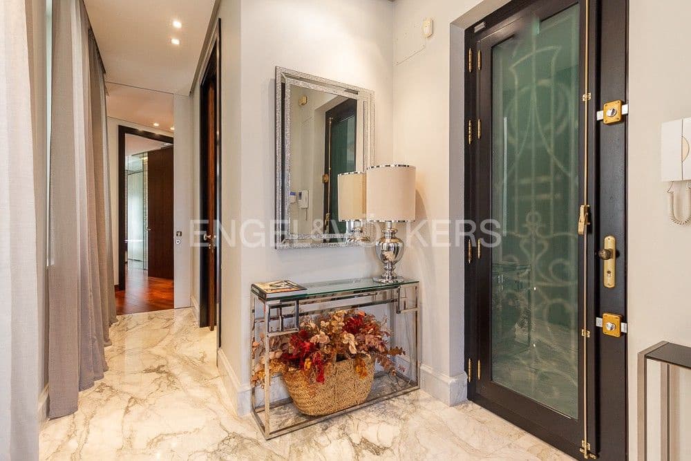 6 Zimmer Penthouse zu verkaufen in Valencia Stadt mit Garage - 4.700.000 € (Ref: 8235268)