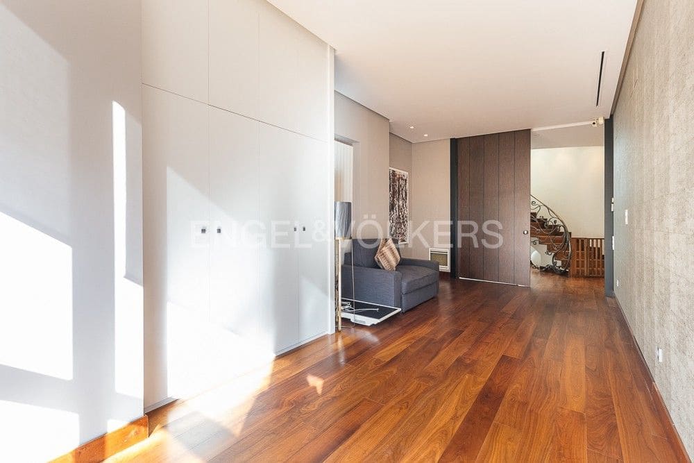 6 Zimmer Penthouse zu verkaufen in Valencia Stadt mit Garage - 4.700.000 € (Ref: 8235268)