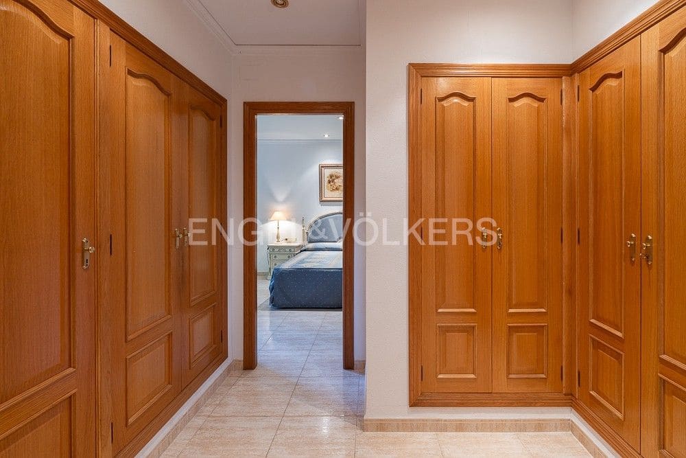 5 sypialnia Willa na sprzedaż w Pucol z basenem garażem - 1 800 000 € (Ref: 8235283)