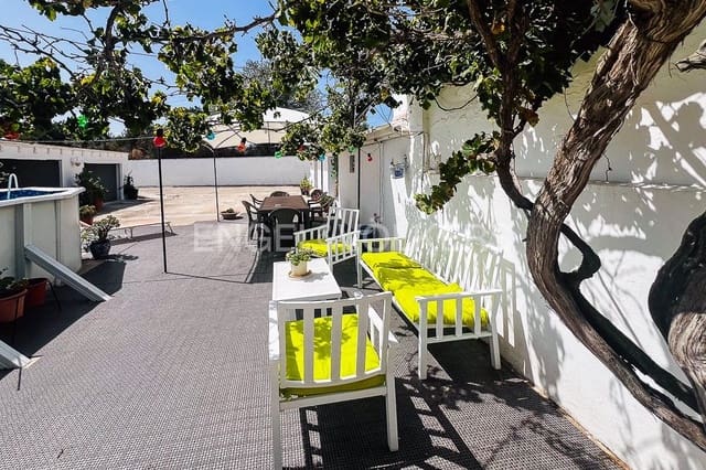 7 bedroom Finca/Country House for sale in Riba-roja de Túria with garage - € 900,000 (Ref: 8235296)