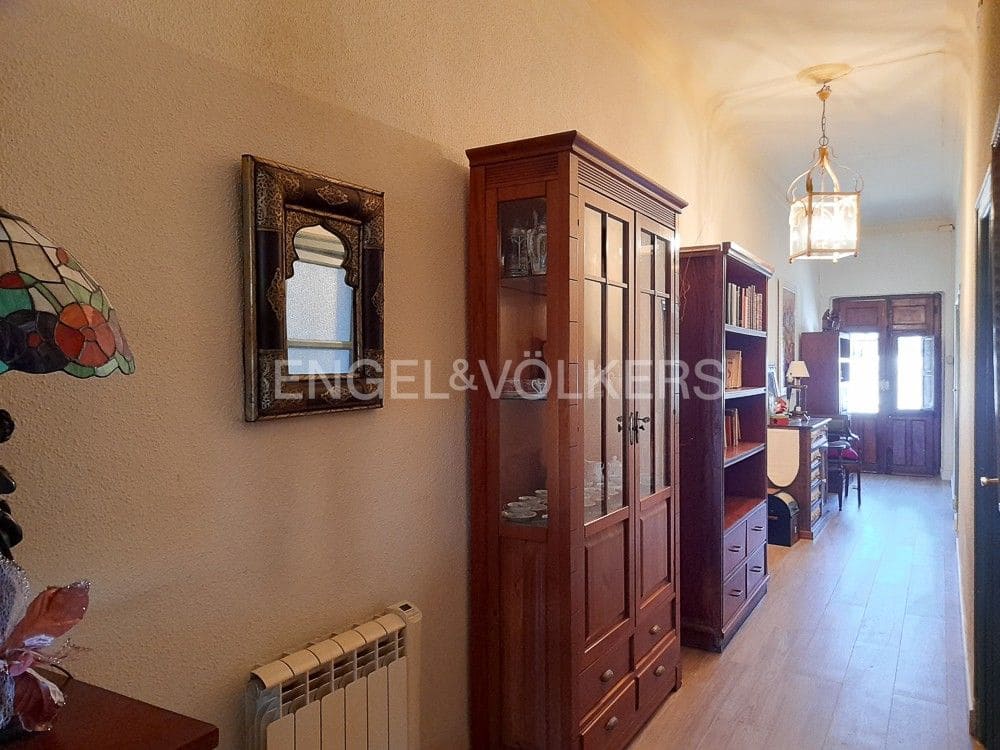 7 bedroom Finca/Country House for sale in Riba-roja de Turia with garage - € 900,000 (Ref: 8235296)