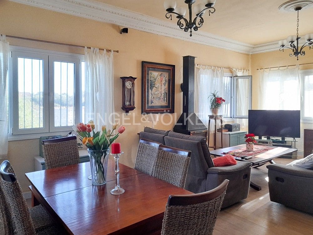 7 bedroom Finca/Country House for sale in Riba-roja de Turia with garage - € 900,000 (Ref: 8235296)