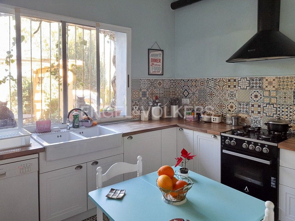 7 bedroom Finca/Country House for sale in Riba-roja de Turia with garage - € 900,000 (Ref: 8235296)