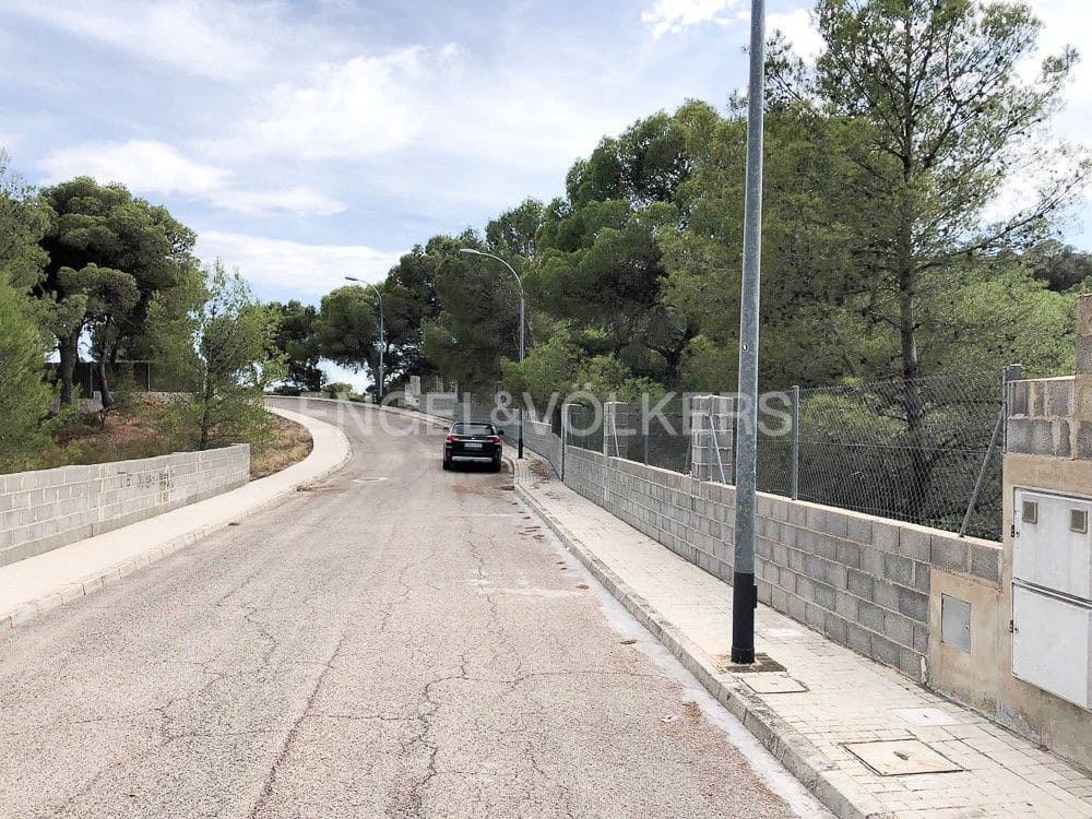 Solar/Parcela en Serra en venta - 79.000 € (Ref: 8235317)