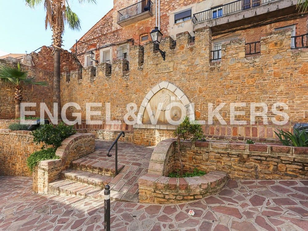 Solar/Parcela en Serra en venta - 79.000 € (Ref: 8235317)