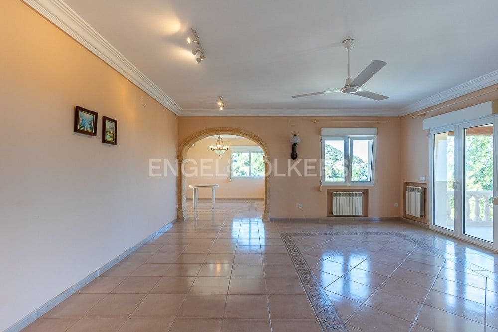 9 camera da letto Villa in vendita in Pedreguer con garage - 965.000 € (Rif: 8235325)