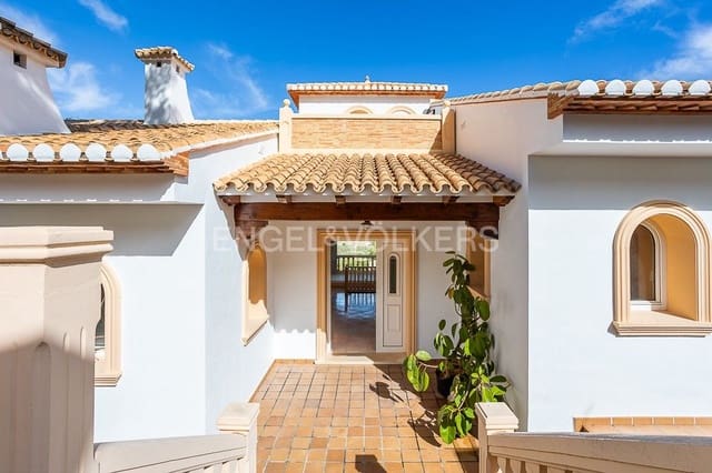 9 sovrum Villa till salu i Pedreguer med garage - 965 000 € (Ref: 8235325)