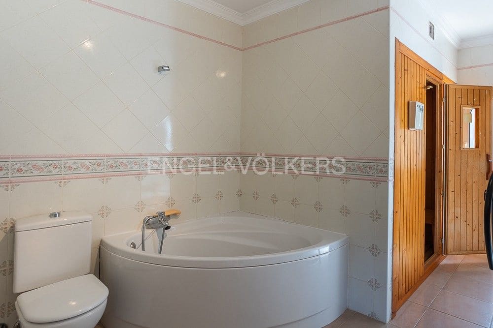 9 camera da letto Villa in vendita in Pedreguer con garage - 965.000 € (Rif: 8235325)