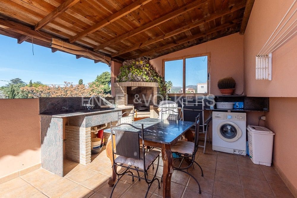 4 bedroom Villa for sale in Naquera with pool garage - € 540,000 (Ref: 8235362)