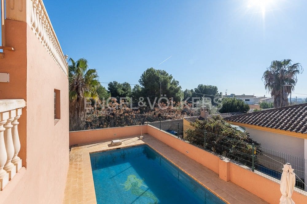 4 bedroom Villa for sale in Naquera with pool garage - € 540,000 (Ref: 8235362)