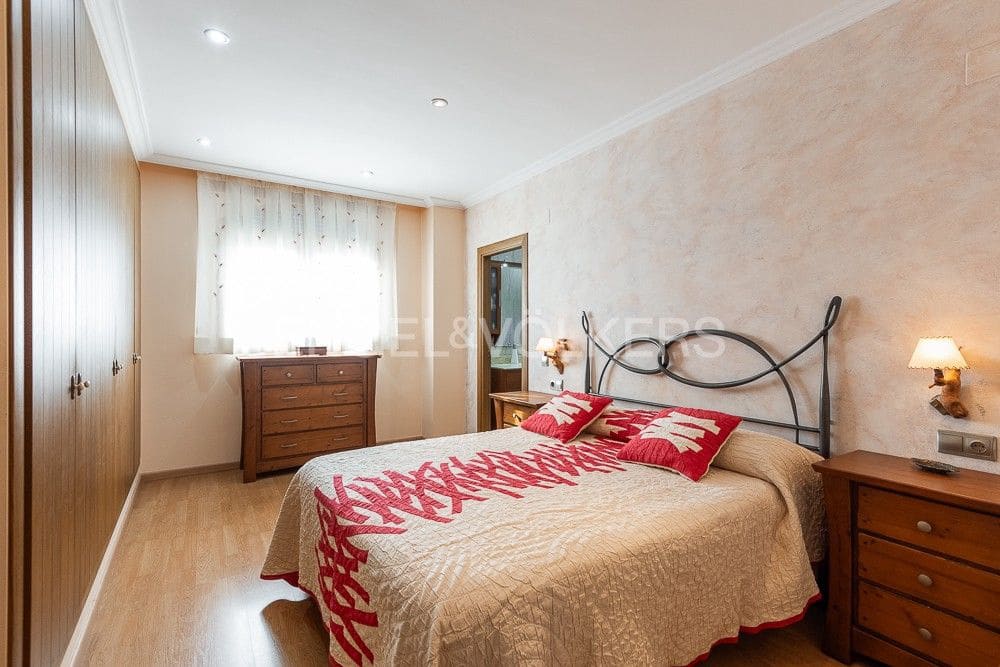 4 bedroom Villa for sale in Naquera with pool garage - € 540,000 (Ref: 8235362)