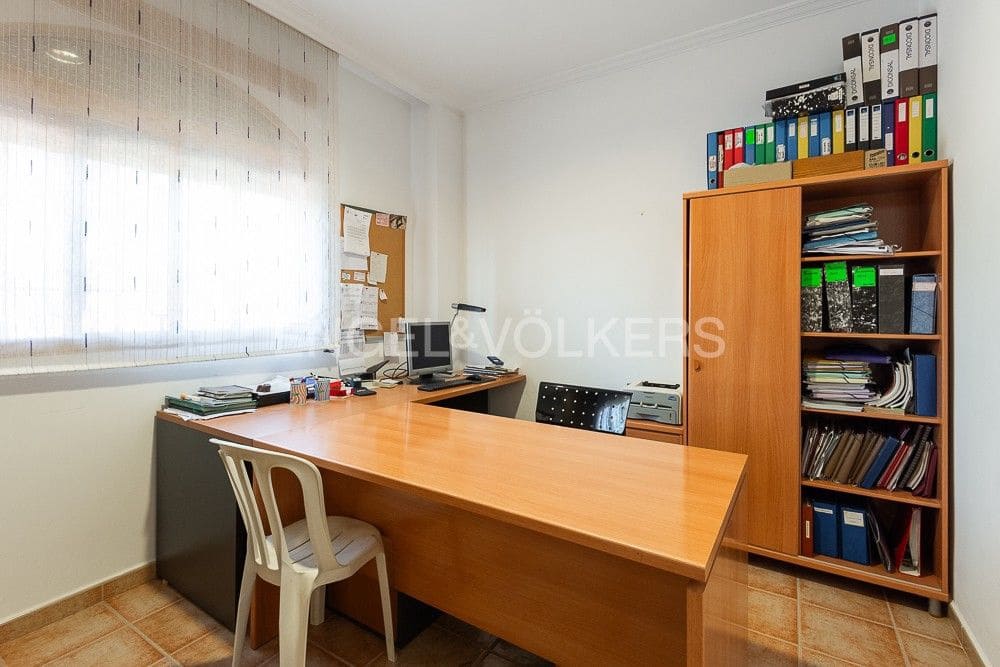 4 bedroom Villa for sale in Naquera with pool garage - € 540,000 (Ref: 8235362)