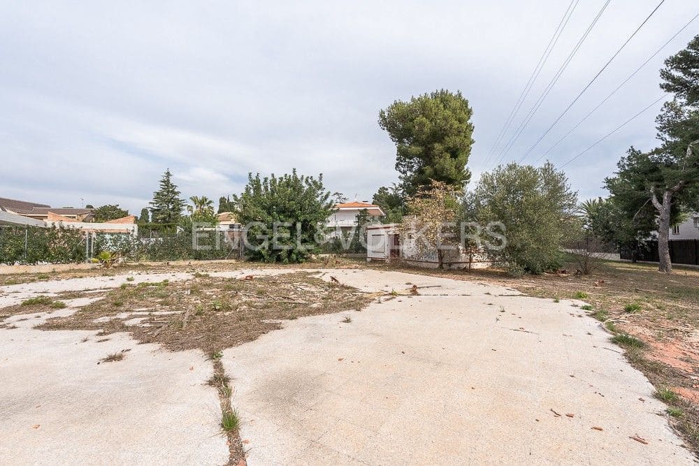 Bauplatz zu verkaufen in Paterna - 495.000 € (Ref: 8235369)