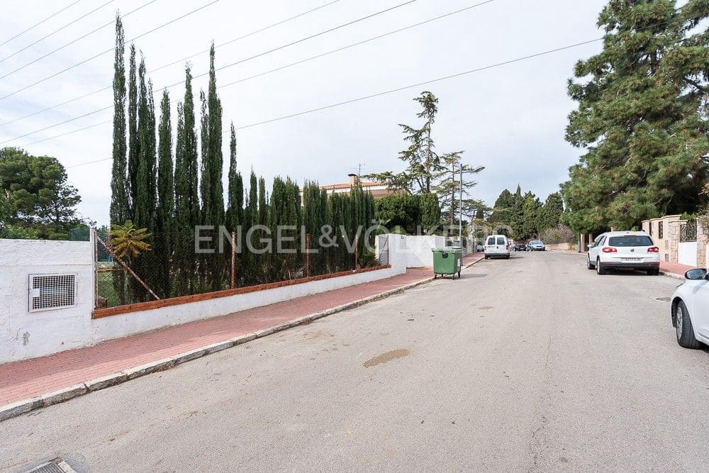 Bauplatz zu verkaufen in Paterna - 495.000 € (Ref: 8235369)