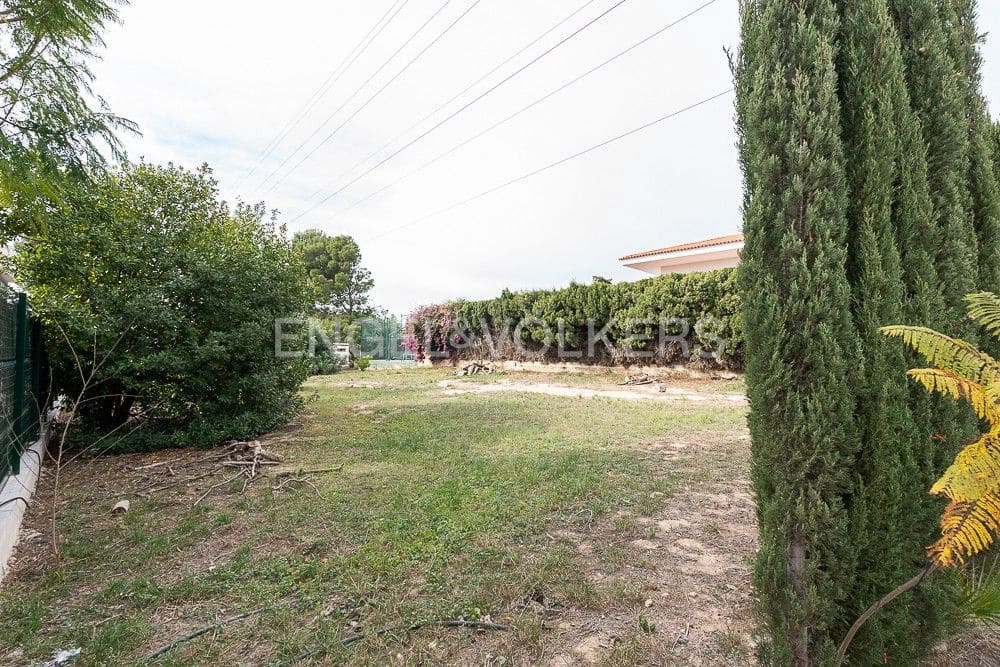 Bauplatz zu verkaufen in Paterna - 495.000 € (Ref: 8235369)
