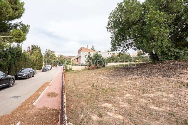 Bauplatz zu verkaufen in Paterna - 495.000 € (Ref: 8235369)